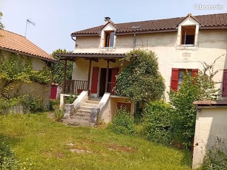 vends maison en pierres