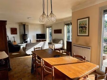 maison 5 pièces 150 m²