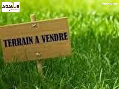 terrain 738 m² perthes