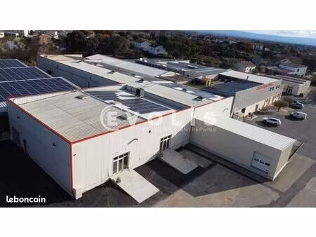 local industriel 2 653 m²