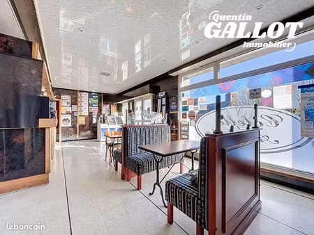 immeuble 4 pièces 210 m²