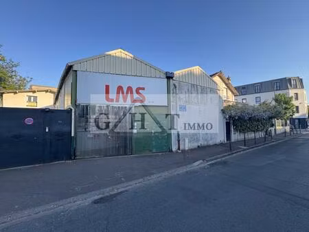 entrepôt à louer – 170 m² – asnières