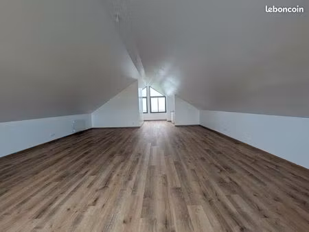 bureaux 52 m² criquebeuf sur seine