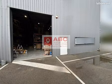 local bureaux 430 m²