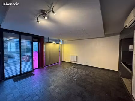 local commercial 43 m² lille