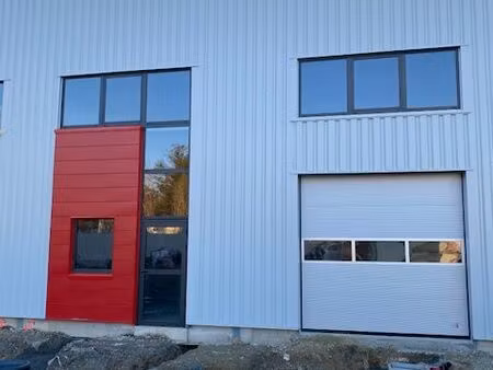 local 209 m² la chapelle sur erdre