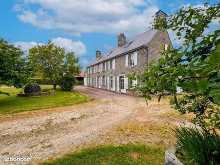 maison 9 pièces 280 m²