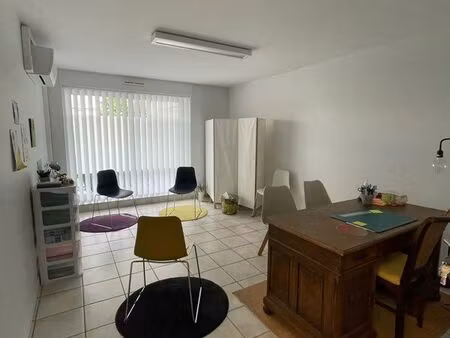 bureau 19m2 mairie de beaumont 500 euros