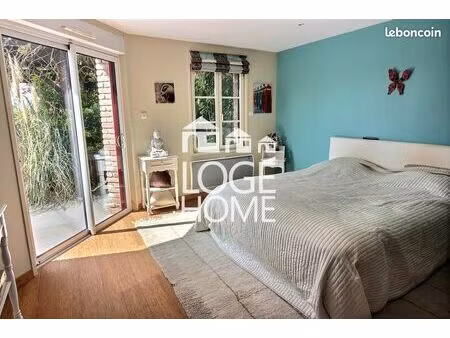 maison 6 pièces 196 m²