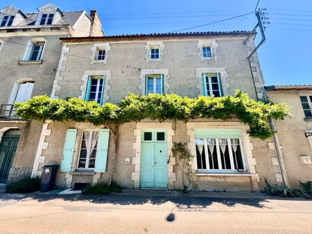 maison à vendre à javerlhac-et-la-chapelle-saint-robert (24300) - dordogne