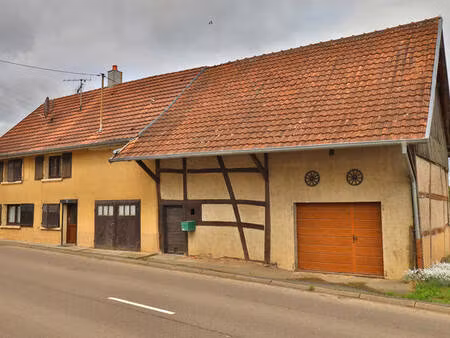 maison avec grange à faverois  proche frontière suisse