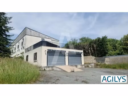 rare sur le territoire paris-saclay - 1 200 m² à vendre sur un foncier de 3800 m²