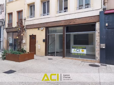 location local commercial 45m² macon 71000