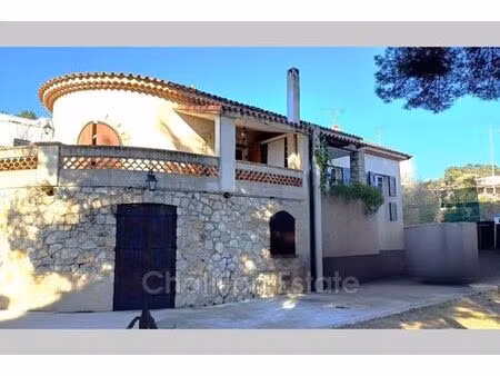 villa de 6 chambres de luxe en vente vallauris  france