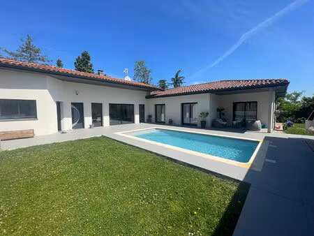 vente maison 6 pièces  173.00m²  deyme