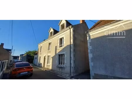 a vendre  oucques la nouvelle  maison de bourg composée de 5 chambres + 2 bureaux