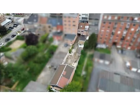 immeuble de rapport avec commerce  atelier et appartement