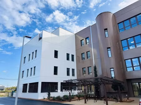 a vendre - everest 4 - bureaux neufs- genas