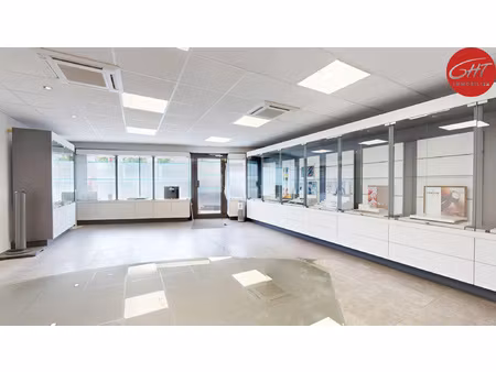 local commercial - 112 m2