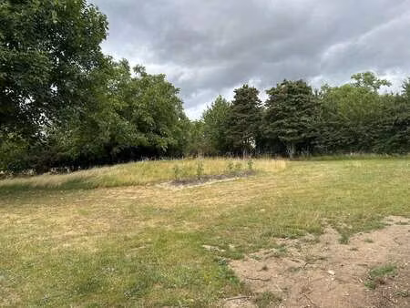 vente terrain à laval (53000) : à vendre / 1008m² laval