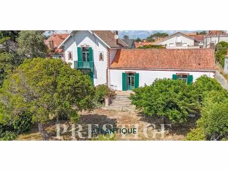 villa en bord de mer avec jardin préfailles (44)