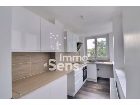 vente maison 5 pièces 137 m² à marcq-en-baroeul (59700)  453 772 €