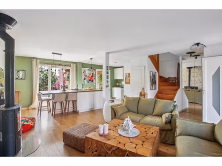 vente maison 4 pièces 116 m² à la croix-valmer (83420)  750 000 €