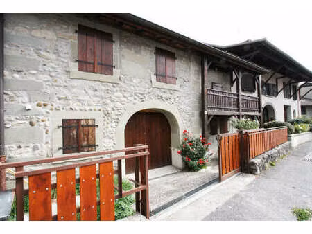 location maison 8 pièces 189 m² à viry (74580)