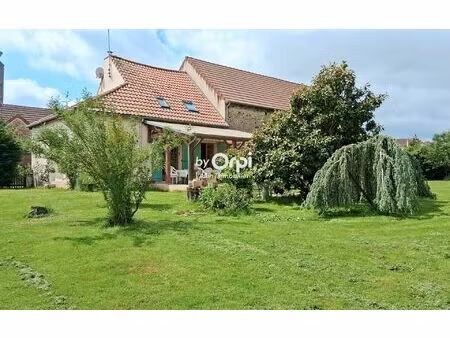 maison saint-angel m² t-5 à vendre  199 000 €