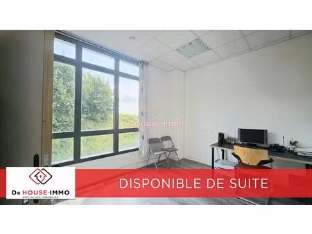 bureau lumineux de 15 m² à bailly-romainvilliers- idéal indépendant ou télétravail