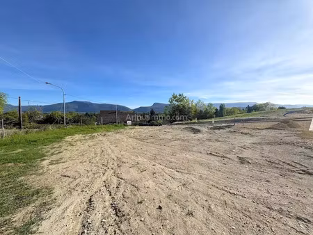 vente terrain à batir 547 m² à les avenières (38630)  84 900 €