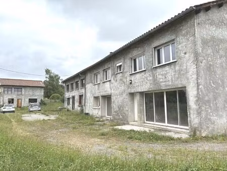 secteur saint gaudens ensemble de 2 maisons avec dependances