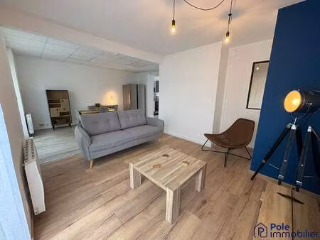 location appartement 4 pièces meublé à caen le port - ste-thérèse (14000) : à louer 4 pièc