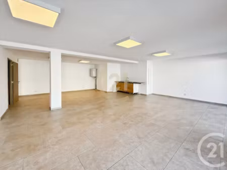 location locaux professionnels à l'ile-rousse (20220)  12 000 €