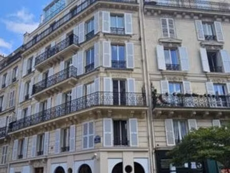 prestigieux bureau de 43 m2 en location - champs-elysées  madeleine  triangle d’or  paris 