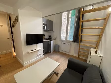 studio rénové et meublé avec mezzanine - st sylvestre