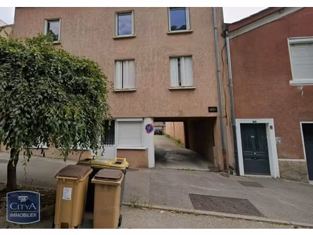 parking à louer - villefranche-sur-saône (69) - 45€
