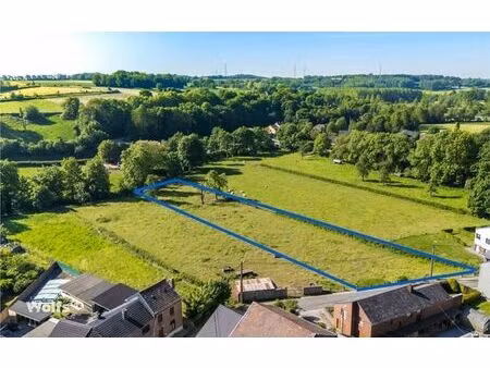 parcelle à bâtir de 3.496 m² dans un cadre verdoyant !