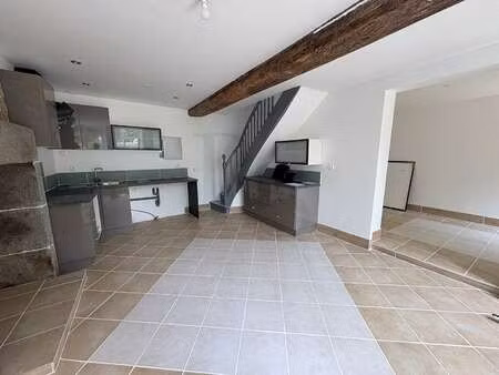 vente maison à la carneille (61100) : à vendre / 63m² la carneille