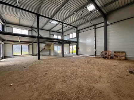 à louer - local d'activité 265m² - taillades