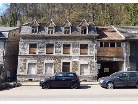grande maison à restaurer