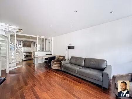 maison de ville 70m² avec potentiel d'agrandissement - les lilas / métro à 500m