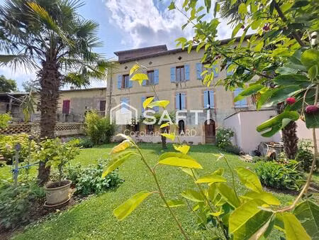 maison de 177m² à terminer de rénover sur une parcelle de 434m²