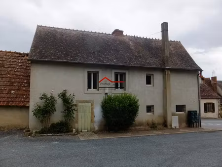 vente maison 5 pièces 103 m² à theneuille (03350)  41 000 €