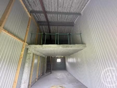 location parking lau balagnas 65400