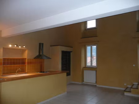 location appartement 3 pièces 73m² tornac 30140