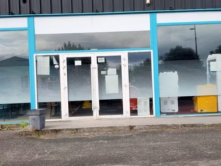 vente restaurant 1 500 m²