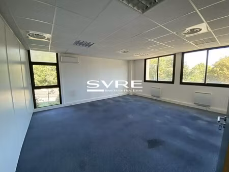 location local professionnel 200m² marseille 13ème
