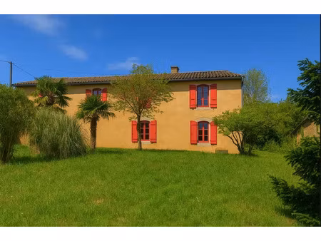 vente propriété 8 pièces 235 m² à mielan (32170)  225 000 €