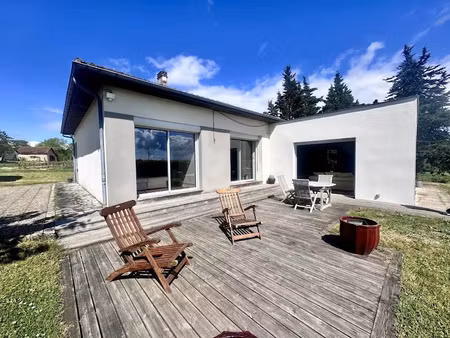 vente maison 5 pièces 161 m² à pomport (24240)  299 000 €